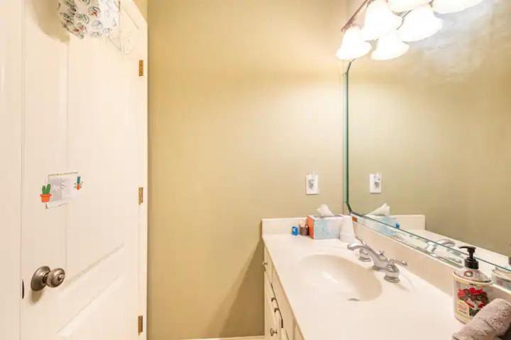 City Chic Private Room & Bath Atlanta Exterior photo